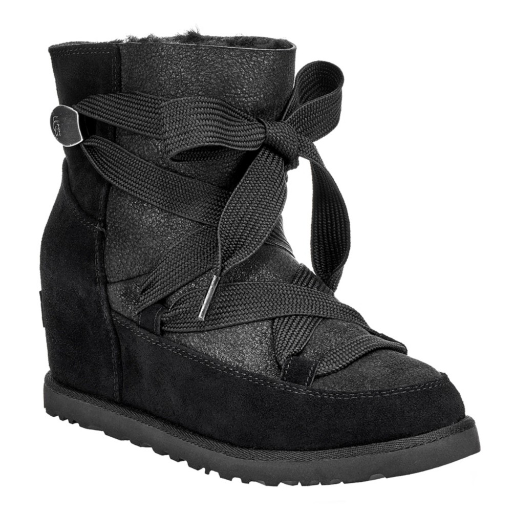 UGG Classic Femme Lace-Up Womens Boots