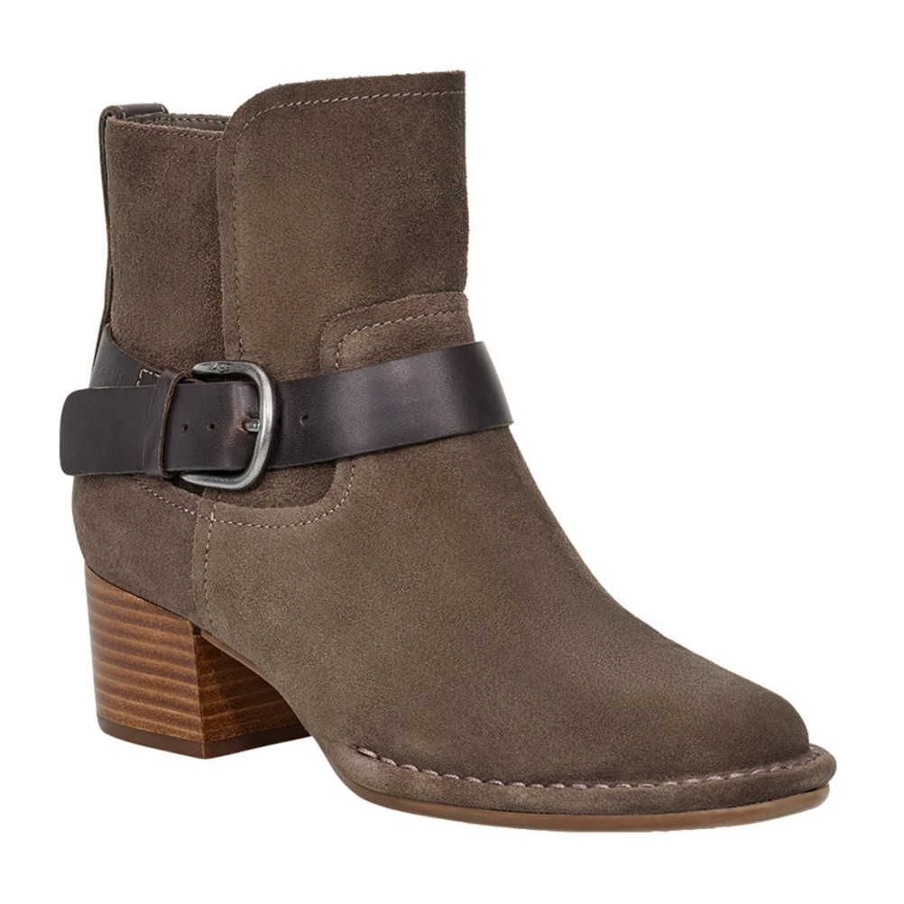 UGG Atwood Womens Boots