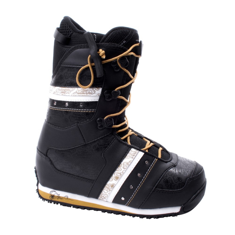 atomic snowboard boots