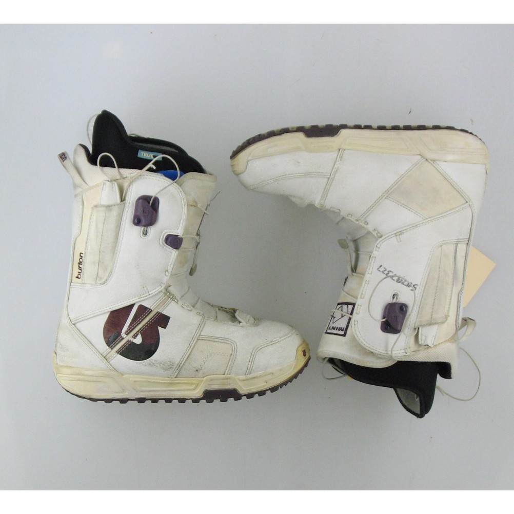snowboard and boots for sale