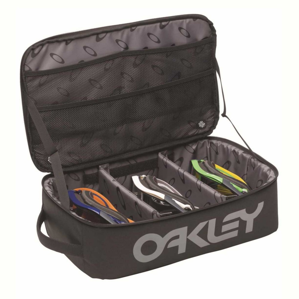 ski goggle case oakley