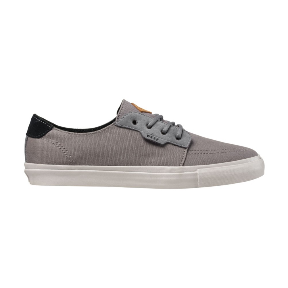 reef canvas shoes