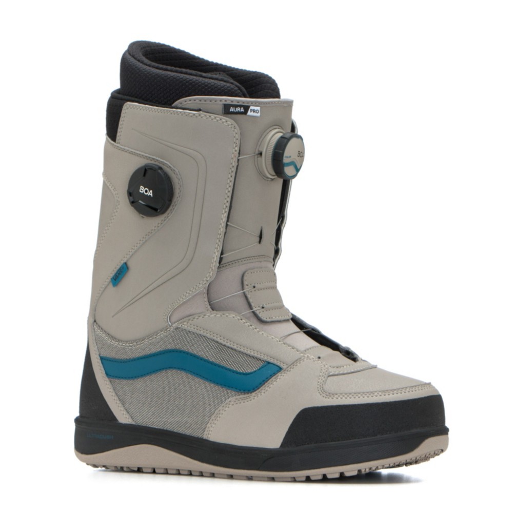 vans aura pro snowboard boots review